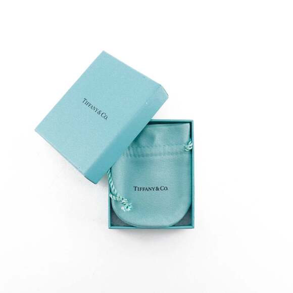 TIFFANY Authentic Silver Ring - Picture 9 of 9